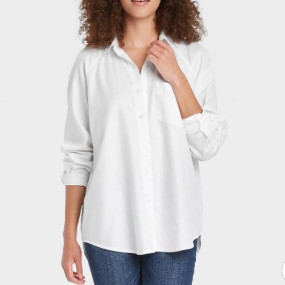 Universal Thread Tops - (L)- Universal Thread Women's Raglan Long Sleeve Button-Down Shirt - white